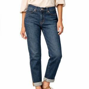 NWT Levi Strauss Signature Boyfriend Jeans Size 6 W28 Mid Rise Cuffed